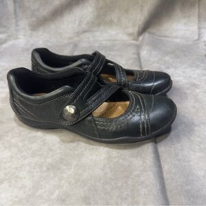 Clarks Artisan Black Mary Jane Leather Flat Hook & Loop Shoe Women's 5.5